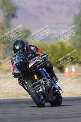 media/Nov-06-2023-Moto Forza (Mon) [[ce023d0744]]/3-Intermediate Group/Session 4 (Turns 2 and 1 Exit)/